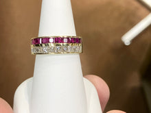 Laden Sie das Bild in den Galerie-Viewer, Ruby And Diamond 18k Gold Ring