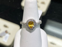 Charger l&#39;image dans la galerie, Natural Yellow Sapphire And Diamond White Gold Ring