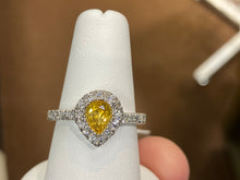 Laden Sie das Bild in den Galerie-Viewer, Natural Yellow Sapphire And Diamond White Gold Ring