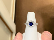 Cargar imagen en el visor de la galería, Natural Sapphire And Diamond Platinum Ring