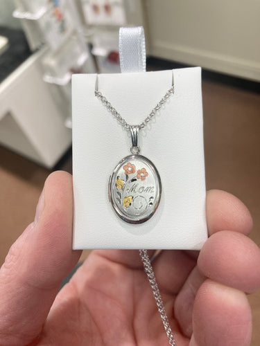 Silver Mom Locket With Chain