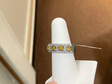 Laden Sie das Bild in den Galerie-Viewer, Natural Yellow Sapphire And Diamond Ring