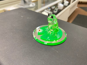 Frog On Lily Pad Glass Figurine