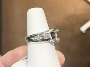 White Gold Diamond Ring Mounting 0.72 Carats