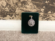Load image into Gallery viewer, Sand Dollar Silver Charm