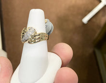 Load image into Gallery viewer, Natural Diamond Gold Ring 0.27 Carats