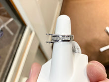 Charger l&#39;image dans la galerie, White Gold Princess Cut Natural Diamond Ring Mounting