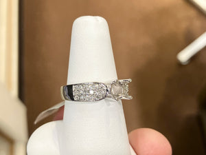 Natural Diamond Engagement Ring Mounting 0.46 Carats