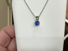 Load image into Gallery viewer, Natural Blue Sapphire White Gold Pendant