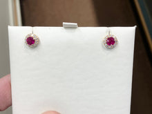 Cargar imagen en el visor de la galería, Natural Ruby And Diamond Gold Stud Earrings