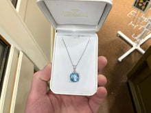 Cargar imagen en el visor de la galería, Blue Topaz And Diamond White Gold Pendant