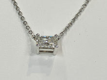 Cargar imagen en el visor de la galería, Lab Created Radiant Cut Diamond With White Gold Chain