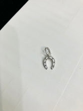 Load image into Gallery viewer, Silver Horseshoe Charm