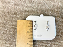 Cargar imagen en el visor de la galería, Sterling Silver Caged  Fresh Water Pearl Dangle Earrings
