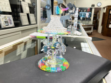Cargar imagen en el visor de la galería, Carousel Glass Figurine