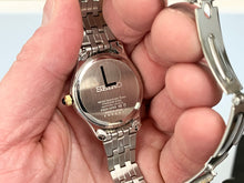 Laden Sie das Bild in den Galerie-Viewer, Seiko Women&#39;s Two Tone Water Resistant Watch