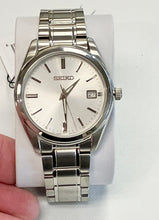 Laden Sie das Bild in den Galerie-Viewer, Seiko Stainless Steel Watch With Date Calendar