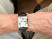 Laden Sie das Bild in den Galerie-Viewer, Seiko Stainless Steel Watch With Black Leather Strap