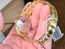 Load image into Gallery viewer, Seiko Stainless Steel Gold Tone Watch With Date Calendar