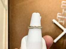 Cargar imagen en el visor de la galería, Half Carat Natural Diamond Gold Wedding Ring