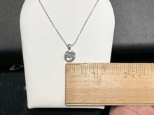 Cargar imagen en el visor de la galería, Silver Shimmer Diamond Pendant And Chain