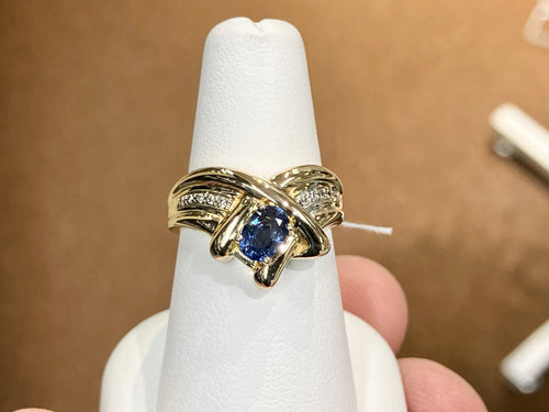 Sapphire And Diamond Gold Ring