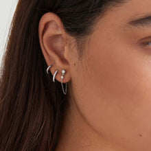Laden Sie das Bild in den Galerie-Viewer, Silver Smooth Mini Huggie Hoop Earrings