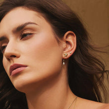 Cargar imagen en el visor de la galería, Sparkling Star Drop Stud Earrings