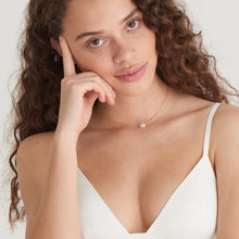 Load image into Gallery viewer, Pearl Necklace