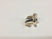 Load image into Gallery viewer, Sea Lion Silver Bead