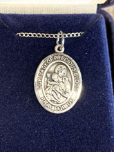 Charger l&#39;image dans la galerie, Our Lady Of The Precious Blood Silver Pendant And Chain