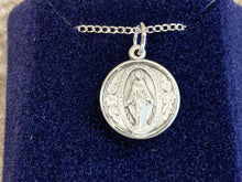 Charger l&#39;image dans la galerie, Miraculous Medal Silver Round With Chain Religious