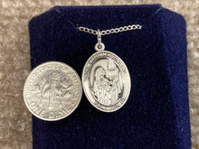 Cargar imagen en el visor de la galería, Saint Mary Magdalene Silver Pendant And Chain