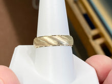 Load image into Gallery viewer, Gold Wedding Band Brushed Finish