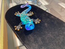 Load image into Gallery viewer, Desert Gecko Glass Figurine