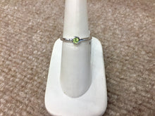 Load image into Gallery viewer, Silver Peridot Bezel Set Ring