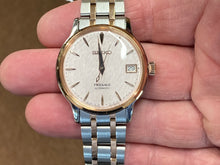 Load image into Gallery viewer, Seiko Automatic Pink Champagne Colored Watch