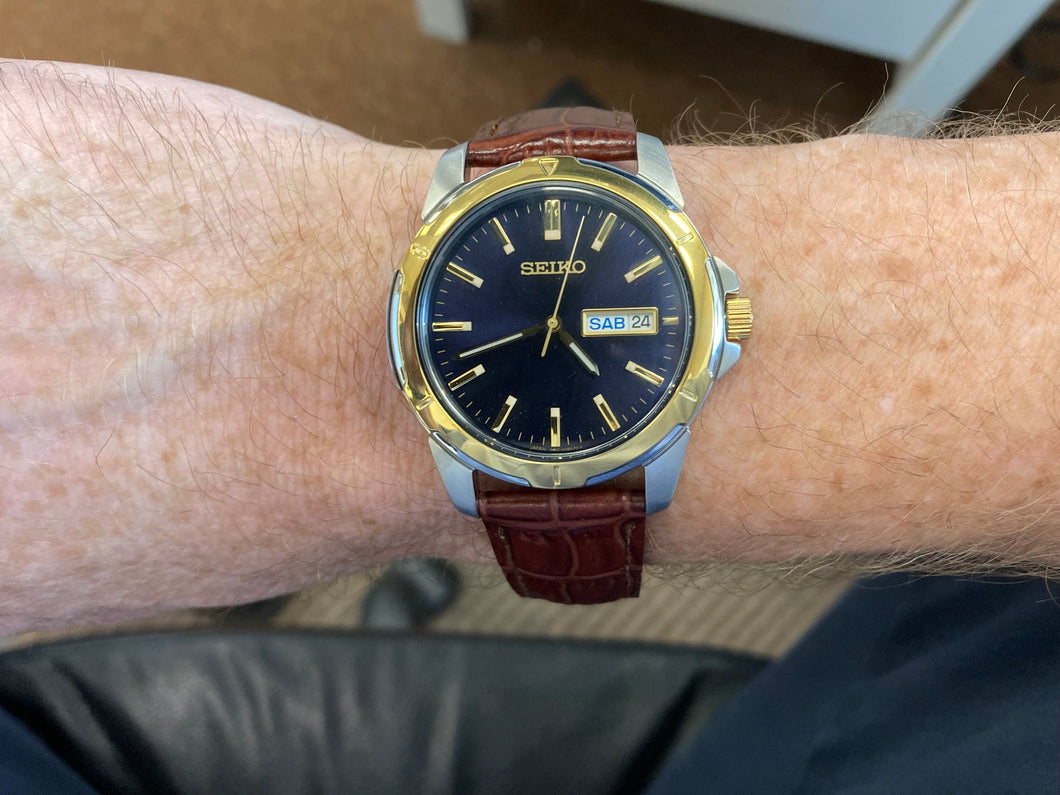Seiko Watch With Day And Date
