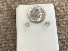 Cargar imagen en el visor de la galería, Silver Swarovski  Zirconium Earrings