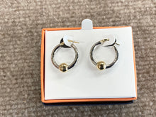 Cargar imagen en el visor de la galería, Cape Cod Gold And Silver Hoop Earrings 20 Millimeters