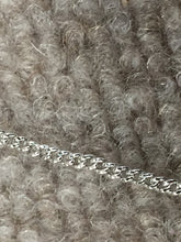 Cargar imagen en el visor de la galería, Saint Barbara Silver Pendant With Chain Religious