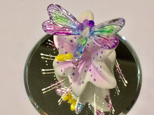 Load image into Gallery viewer, Dragon Fly, Lavender Lily Glass Figurine