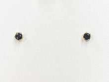 Cargar imagen en el visor de la galería, Sapphire 14 K Yellow Gold Earrings