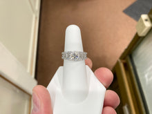 Load image into Gallery viewer, Diamond Engagement Ring White Gold