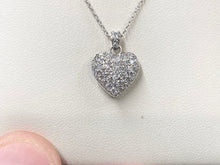 Cargar imagen en el visor de la galería, Diamond Pave White Gold Heart Pendant