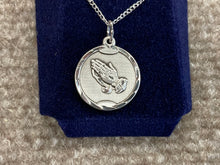 Load image into Gallery viewer, Silver Praying Hands Pendant With Chain