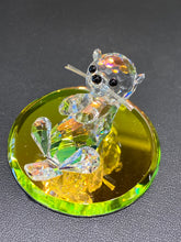 Load image into Gallery viewer, Chillin Otter Crystal Figurine