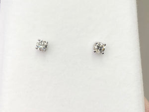 Quarter Carat White Gold Diamond Stud Earrings