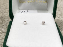 Load image into Gallery viewer, Diamond Stud Earrings 0.10 Carats White Gold