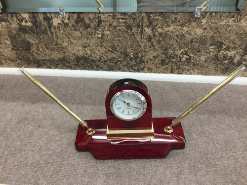 Wooden Mantel Desk Clock With Pens